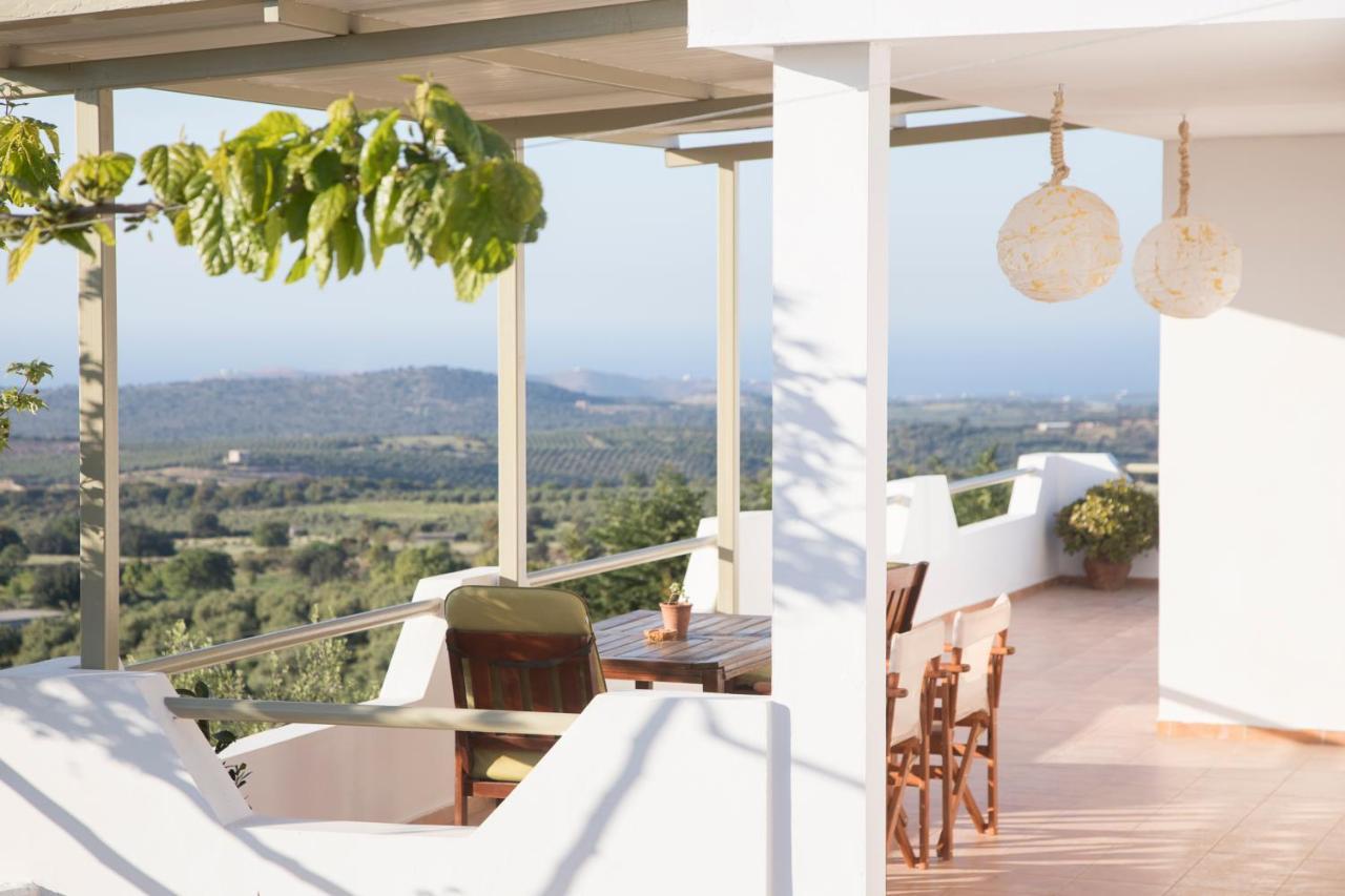Eden's Garden Holiday home Skouloufia